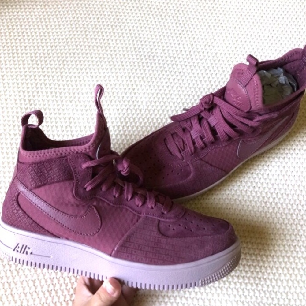 NIKE WMNS AIR FORCE 1 MID ULTRAFORCE SZ 8 - Picture 1 of 5